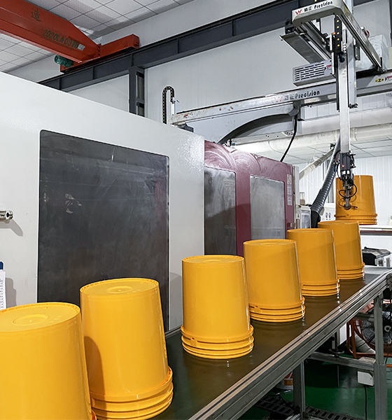 Production of plastic buckets